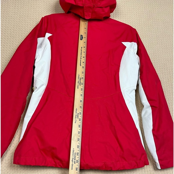 Columbia Women's Red and White Jacket Size Medium - Picture 10 of 11